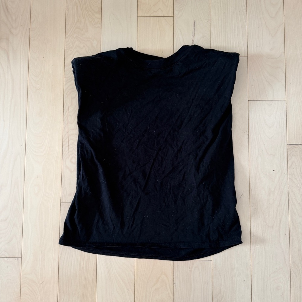 Babaton Shoulder Pad Cropped Tank Top - Picture 2 of 4